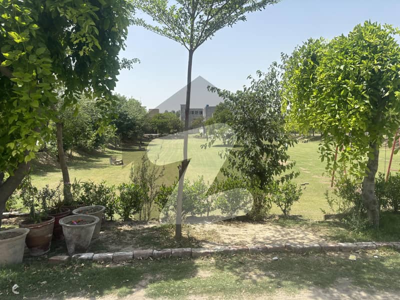 WAPDA TOWN 10 MARLA FACING PARK IDEAL LOCATION PLOT FOR SALE