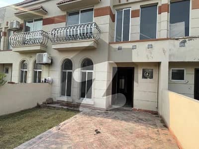 6 marla house for sale in paragon city lahore