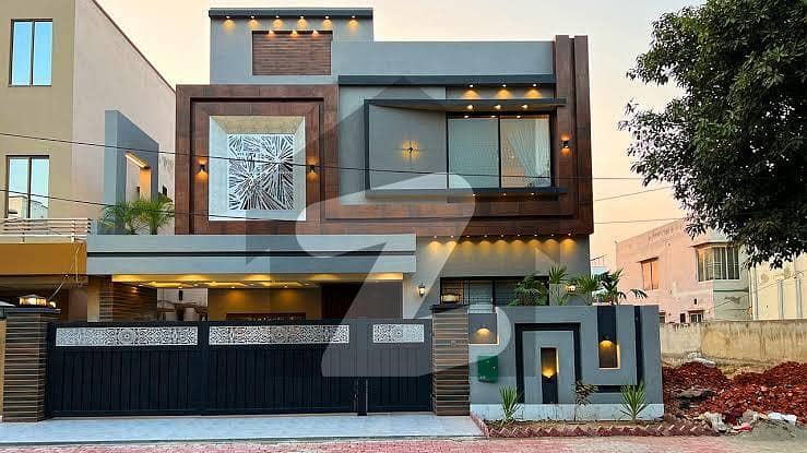 Brand New Designer House Upper Portion for Rent Bahria Town Lahore