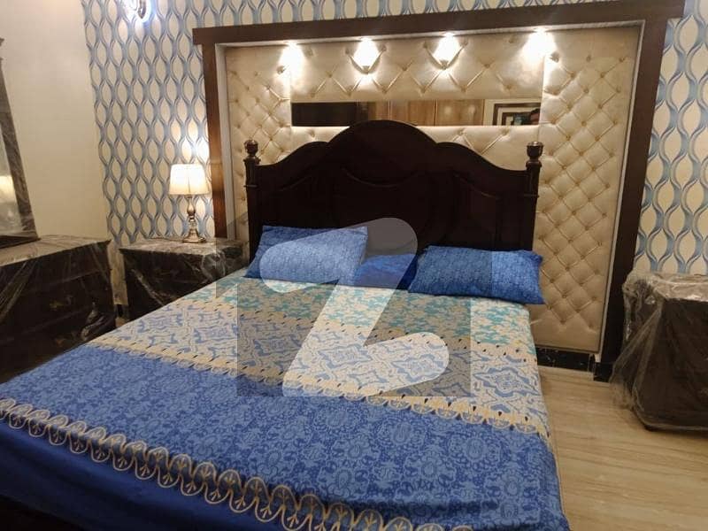 بحریہ ٹاؤن سیکٹر سی بحریہ ٹاؤن,لاہور میں 5 کمروں کا 10 مرلہ مکان 2.0 لاکھ میں کرایہ پر دستیاب ہے۔