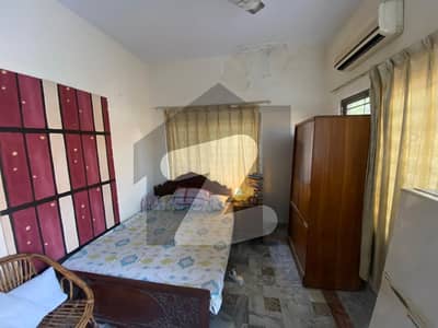 ایف ۔ 8 اسلام آباد میں 1 کمرے کا 1 مرلہ کمرہ 45.0 ہزار میں کرایہ پر دستیاب ہے۔