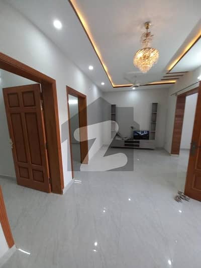 نیول اینکریج - بلاک جی نیول اینکریج,اسلام آباد میں 4 کمروں کا 5 مرلہ مکان 2.47 کروڑ میں برائے فروخت۔