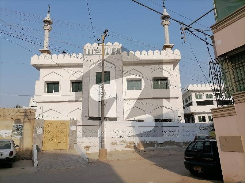 گلشن-اے-کنیز فاطمہ - بلاک 1 گلشنِ کنیز فاطمہ,سکیم 33,کراچی میں 3 کمروں کا 8 مرلہ مکان 3.4 کروڑ میں برائے فروخت۔