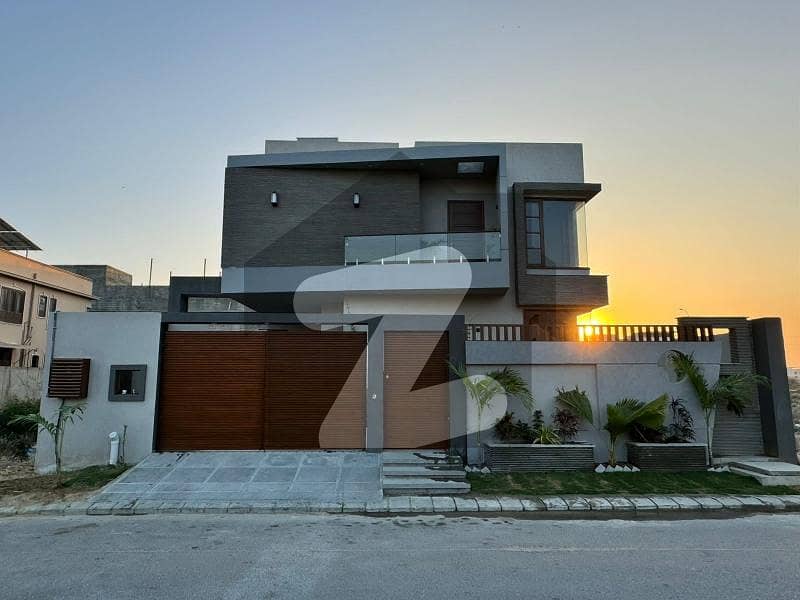 Prime Location 1000 Square Yards House In DHA Defence For sale At Good Location