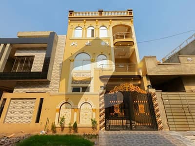 الرحمان گارڈن فیز 2 الرحمان گارڈن,لاہور میں 3 کمروں کا 4 مرلہ مکان 1.45 کروڑ میں برائے فروخت۔