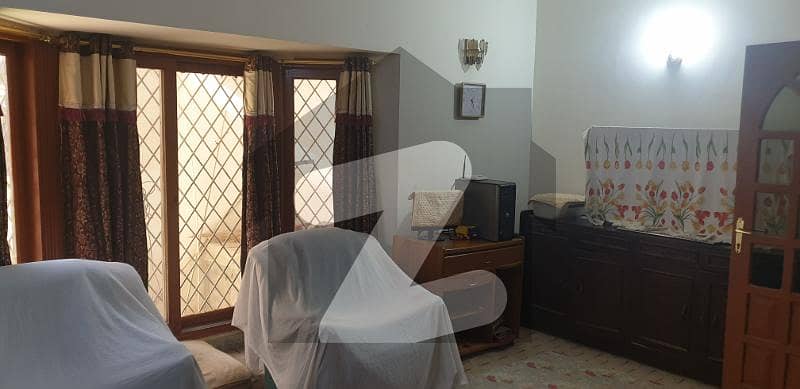 House For Sale In Cantt Bazar