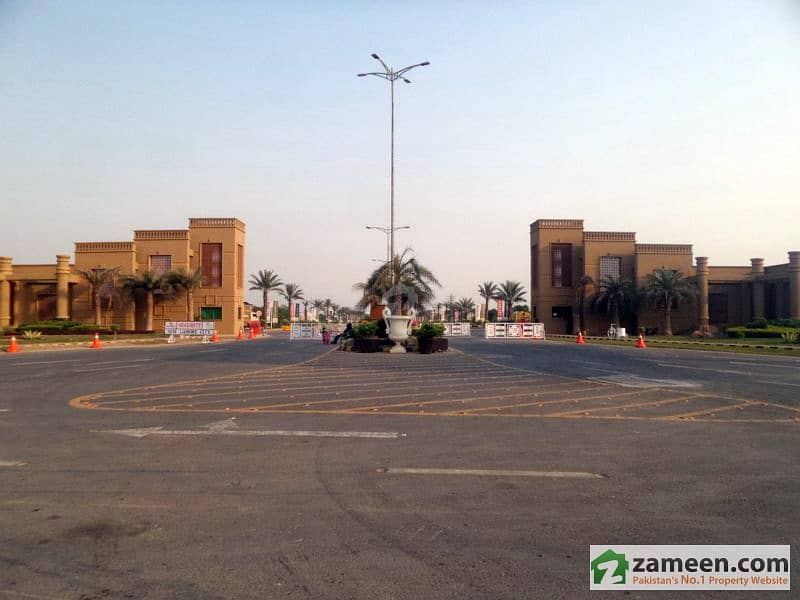 Zaitoon Heights 3rd Floor Luxury Apartment Is Available For Sale