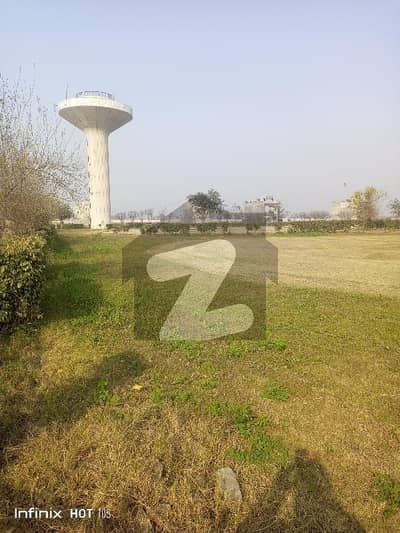 پیراگون سٹی ۔ آرچرڈ بلاک پیراگون سٹی,لاہور میں 10 مرلہ رہائشی پلاٹ 1.55 کروڑ میں برائے فروخت۔