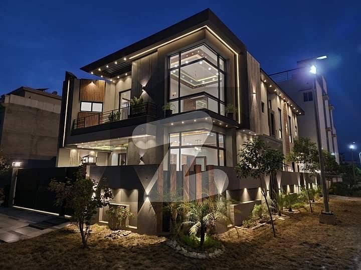 10 Marla Ultra Luxurious Designer Corner House For Sale In Royal orchard rchard Multan