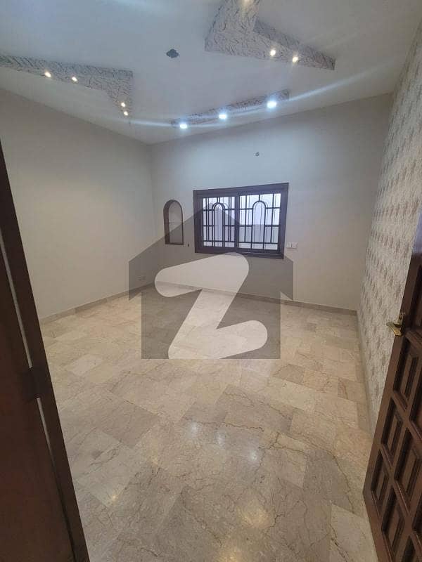 Luxury Well Maintained 500 Sq. Yard Upper Portion For Rent In Most Prime Location Of DHA Phase 7 In Just 225K