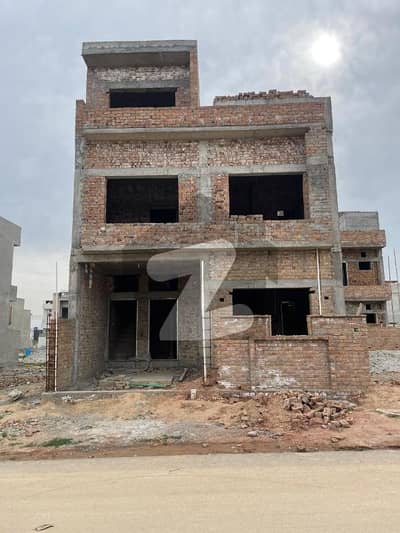 5 Marla House In Faisal Town Phase 1 For sale At Good Location
