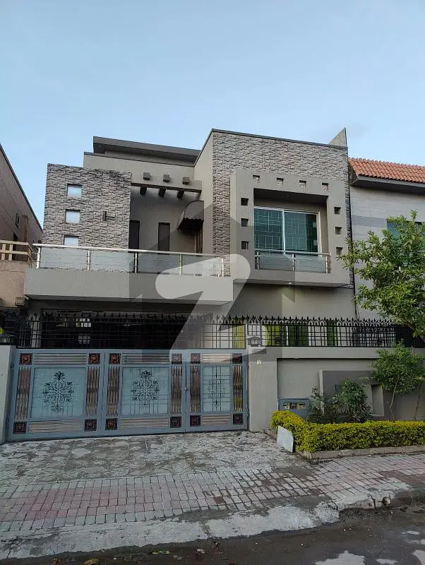 Get An Attractive House In Rawalpindi Under Rs. 45000000