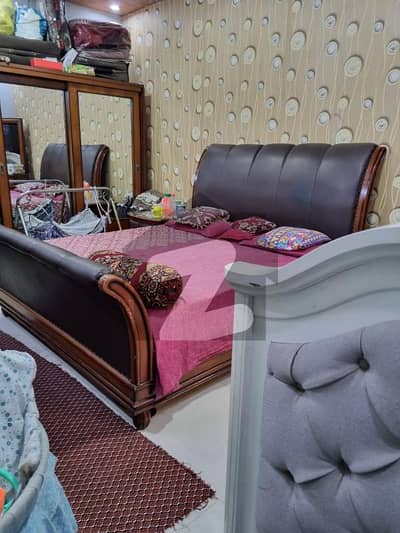 دھوراجی کالونی گلشنِ اقبال ٹاؤن,کراچی میں 4 کمروں کا 12 مرلہ بالائی پورشن 5.0 کروڑ میں برائے فروخت۔