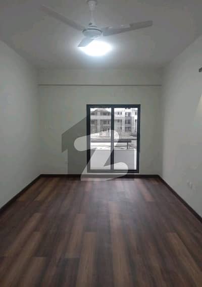 1150 Square Feet Flat In Only Rs. 6200000