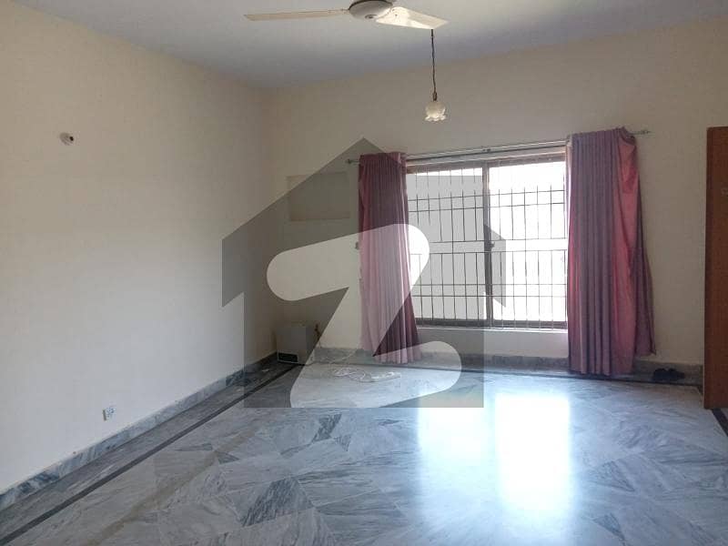 Upper Portion available for rent in G-11