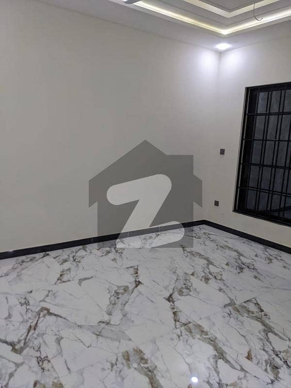 E-11/4 Out Class Ground Portion Tiles Flooring 2 Bedroom For Rent