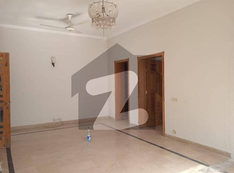 1 Kanal Upper Portion For Rent In DHA LAHORE Phase Lower Locked