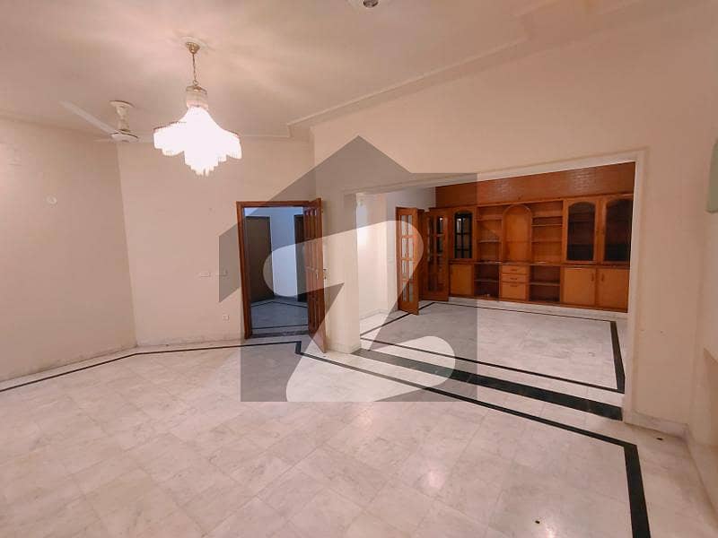 1 Kanal Lower Portion For Rent In DHA Lahore Phase 4 Near Main Ghazi Road