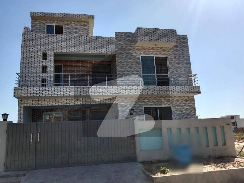 2275 Square Feet House In Only Rs. 33000000