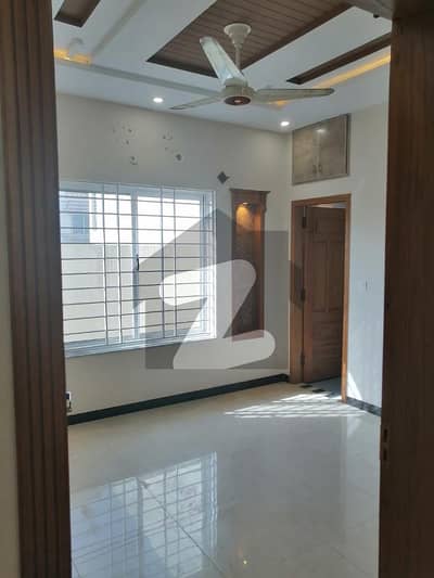 G-13/1 25*40 (4 marla) brand new house for Rent