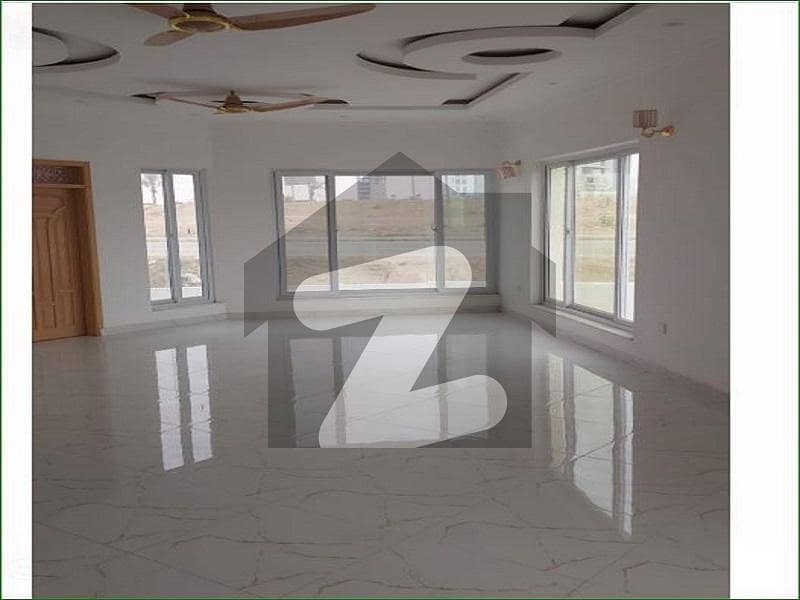 PRIME LOCATION BEAUTIFUL HOUSE 5 BED/D/D/STORE/KITCHEN FOR RENT IN PRECIENT-7/BAHRIA TOWN