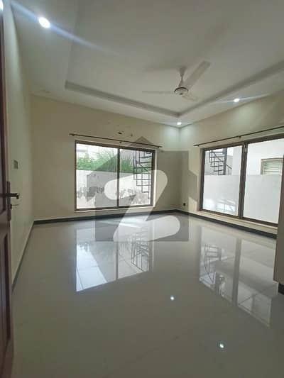 Bahria Enclave Sector C3 10 Marla House For Rent