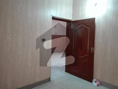 Spacious 7 Marla House Available For sale In Allama Iqbal Town - Nishtar Block