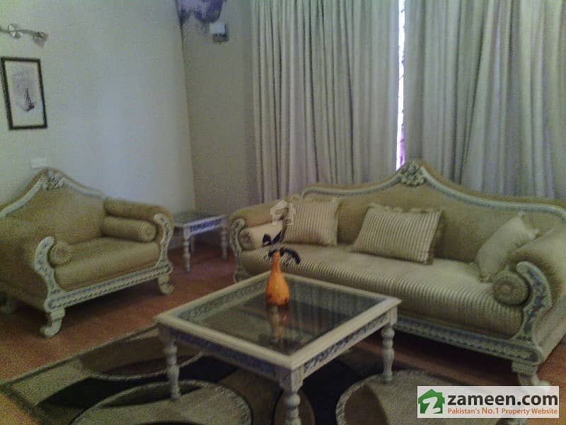 1 Kanal Fully Furnished Ravishing Upper Portion For Rent In DHA Phase 2