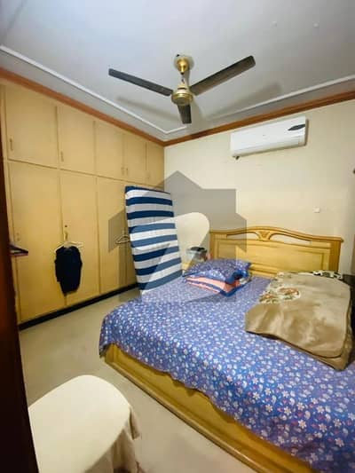 پنجاب کوآپریٹو ہاؤسنگ سوسائٹی لاہور میں 3 کمروں کا 5 مرلہ مکان 78.0 ہزار میں کرایہ پر دستیاب ہے۔