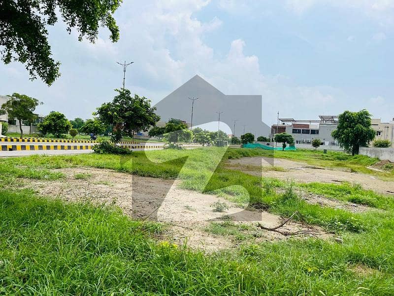 Cheapest 8 Marla Commercial Plot on MB Phase-6