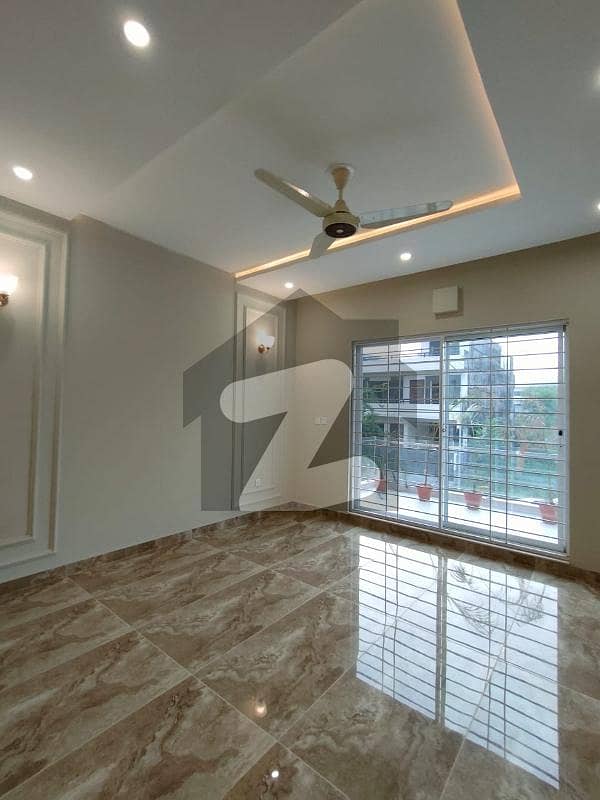 10 Marla Beautiful Luxurious Ground Portion With 3 Bedroom Attached Bath For Rent In G-13 Islamabad