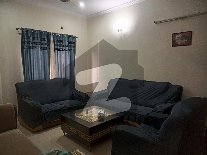 گلشنِِِ راوی ۔ بلاک سی گلشنِ راوی,لاہور میں 4 کمروں کا 10 مرلہ مکان 4.5 کروڑ میں برائے فروخت۔