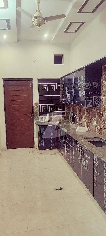 جوڈیشل کالونی لاہور میں 4 کمروں کا 12 مرلہ مکان 1.5 لاکھ میں کرایہ پر دستیاب ہے۔