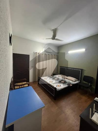 کیولری گراؤنڈ لاہور میں 3 کمروں کا 3 مرلہ مکان 1.25 کروڑ میں برائے فروخت۔