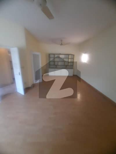 Hot Deal 10 Marla Beautiful House With 4 Bedrooms For Rent In DHA Phase 3 Z Block