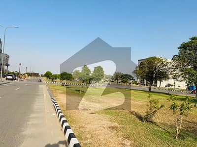 Facing M1 8 Marla Commercial Plot For Sale In Lake City Lahore.