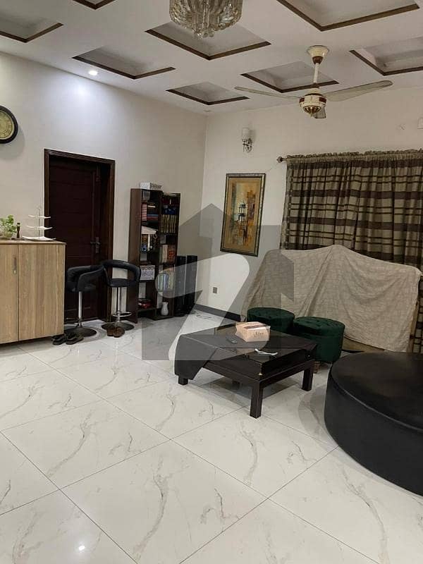 واپڈا ٹاؤن لاہور میں 2 کمروں کا 10 مرلہ زیریں پورشن 65.0 ہزار میں کرایہ پر دستیاب ہے۔