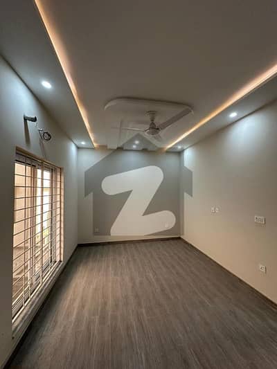 5 MARLA HOUSE FOR SALE IN SECTOR E BAHRIA TOWN LAHORE
