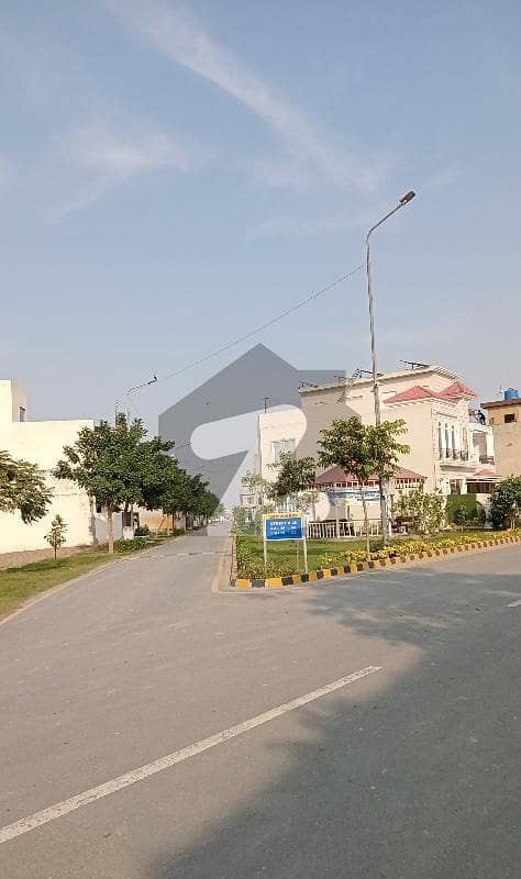 پارک ویو سٹی ۔ تولپ ایکسٹینشن بلاک پارک ویو سٹی,لاہور میں 5 مرلہ رہائشی پلاٹ 60.0 لاکھ میں برائے فروخت۔