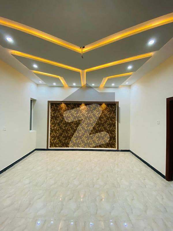 ورسک روڈ پشاور میں 7 کمروں کا 10 مرلہ مکان 4.1 کروڑ میں برائے فروخت۔