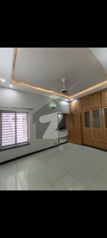 30x60 Brand New Upper Portion For Rent In G-13 Islamabad