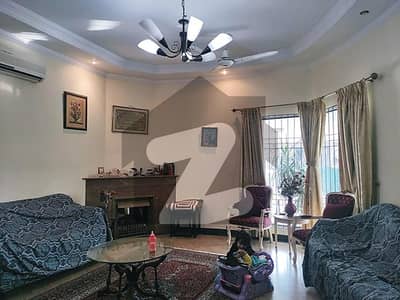 One Kanal Slightly Used Bungalow For Sale In DHA Phase 2