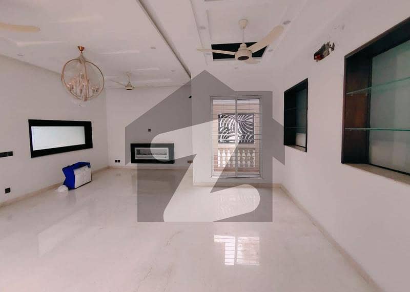 1 Kanal Slightly Used Upper Portion For Rent In DHA Phase 5