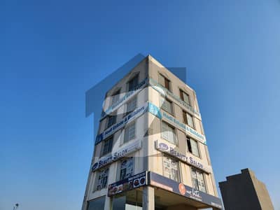 ڈی ایچ اے فیز 7 - سی سی اے1 ڈی ایچ اے فیز 7,ڈیفنس (ڈی ایچ اے),لاہور میں 4 مرلہ عمارت 10.5 لاکھ میں برائے فروخت۔