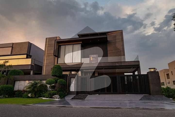 Ideal Location 1 Kanal House Available For Rent in DHA Phase 7 Q Block