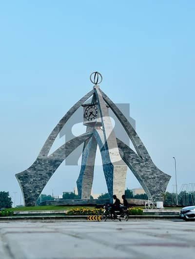 1 Kanal Pair Close To Park Plot 91,92 For Sale In Gulbahar Block, Bahria Town Lahore