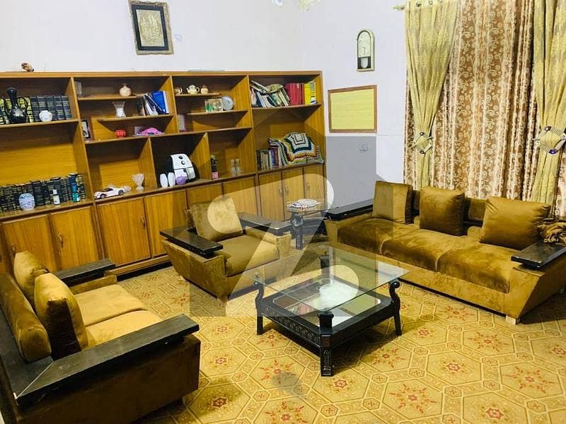 Double Unit House Available For Sale In Saddar Cant