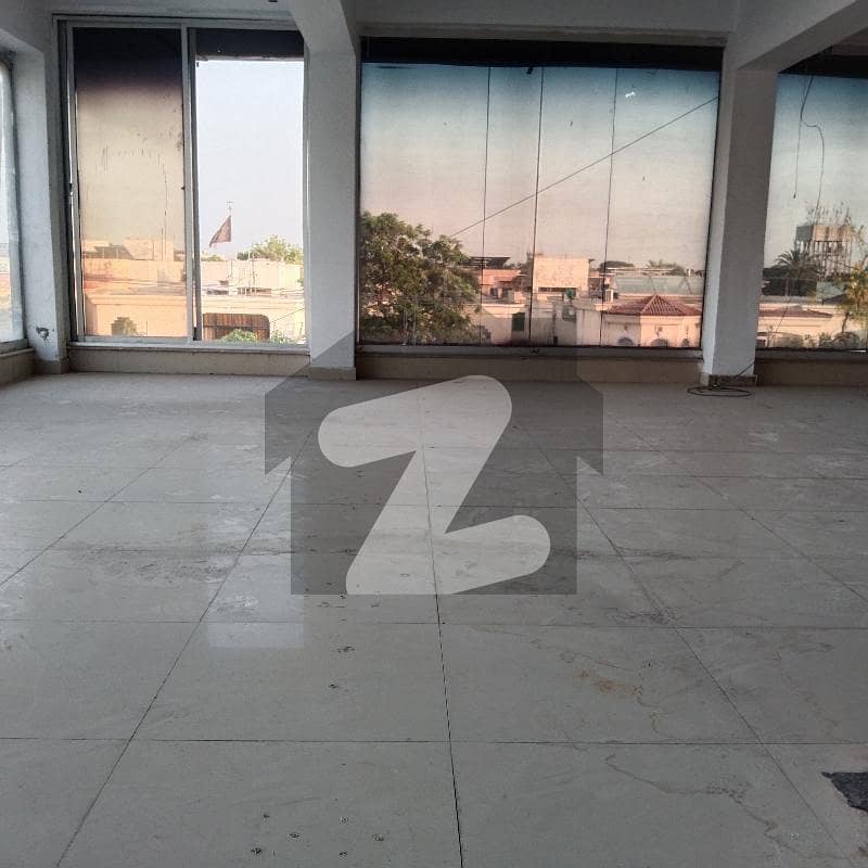 ONE 2nd FLOOR FOR RENT IN DHA PHASE 3 Y BLACK 
EXCELLENT LOCATION