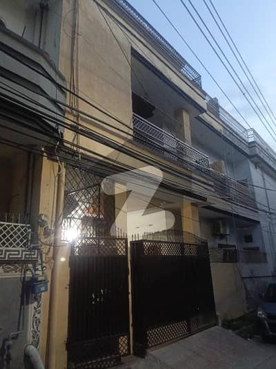 پشاور روڈ راولپنڈی میں 4 کمروں کا 4 مرلہ مکان 1.5 کروڑ میں برائے فروخت۔
