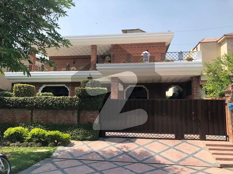 DEFENCE RENOVATED UPPER PORTION IN DHA LAHORE